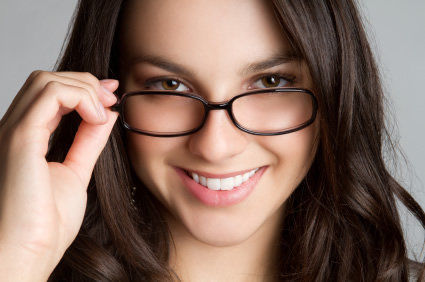 Diplopia: o que &eacute;? Quais as causas e os sintomas? Como s&atilde;o o diagn&oacute;stico e o tratamento? Existe preven&ccedil;&atilde;o? Quais as complica&ccedil;&otilde;es poss&iacute;veis?