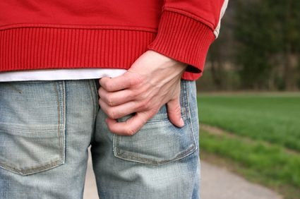 Prurido anal: conceito, causas, sinais e sintomas, diagn&oacute;stico, tratamento, evolu&ccedil;&atilde;o